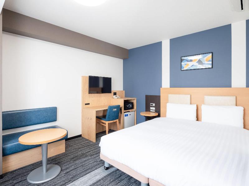 Comfort Hotel Narita image