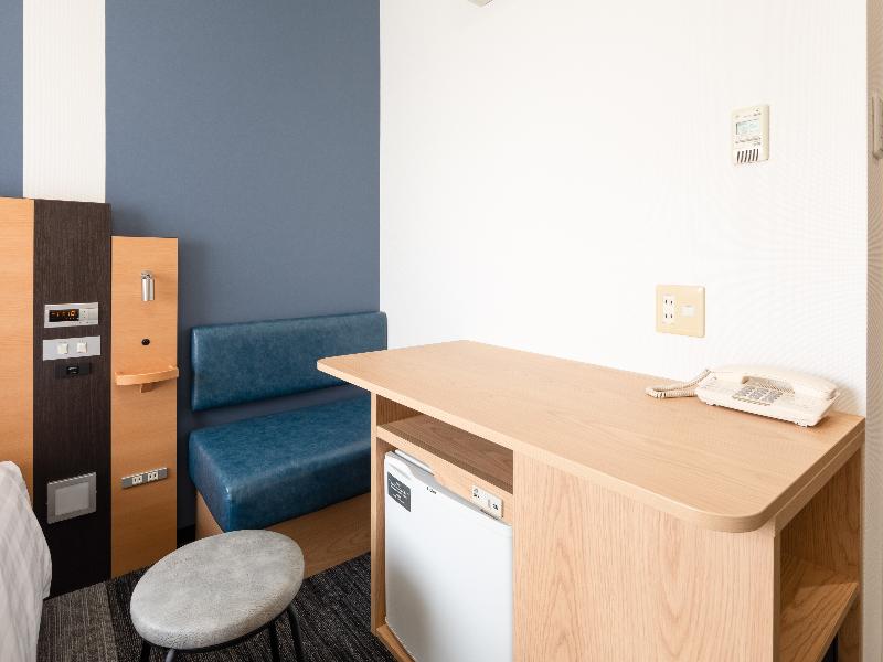 Comfort Hotel Narita image