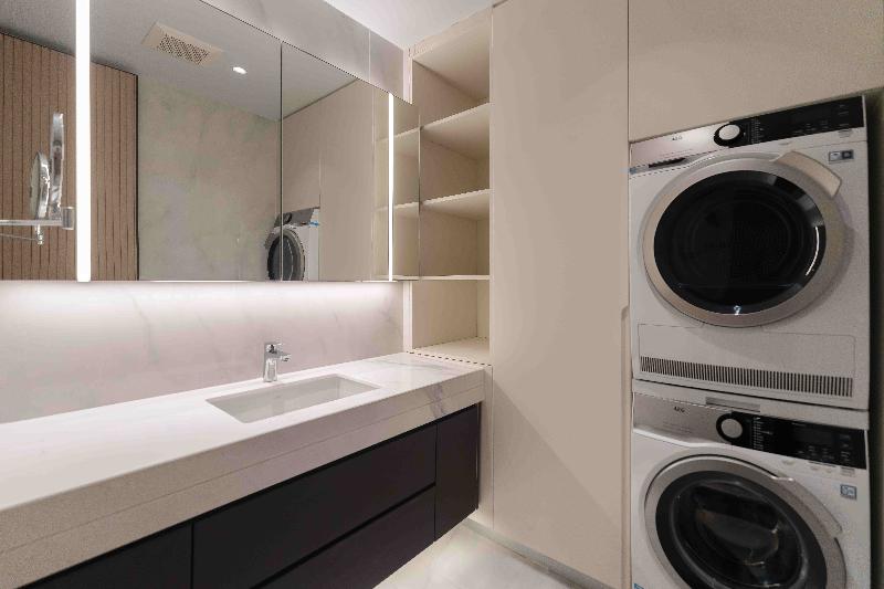 CM+ Serviced Apartment Shenzhen Taige image