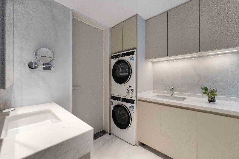 CM+ Serviced Apartment Shenzhen Taige image