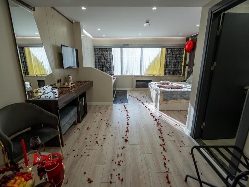 Meros Hotel image