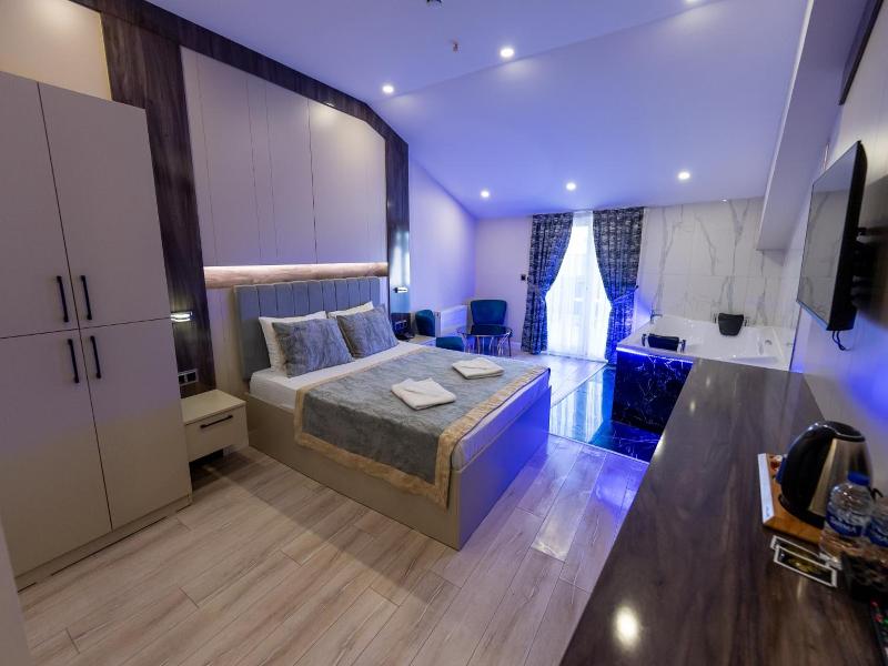 Meros Hotel image