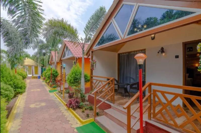 Natures Dreamland Holiday Homes image