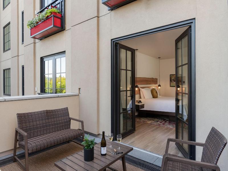 The Gordon Hotel