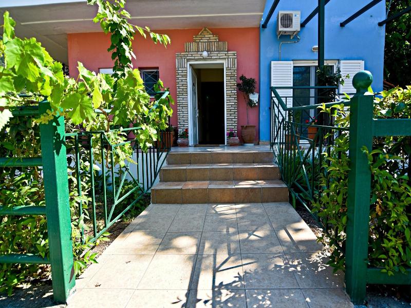 Tsertos Apartments