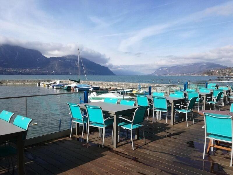 Weekend Hotel Les Pieds Dans L'eau image
