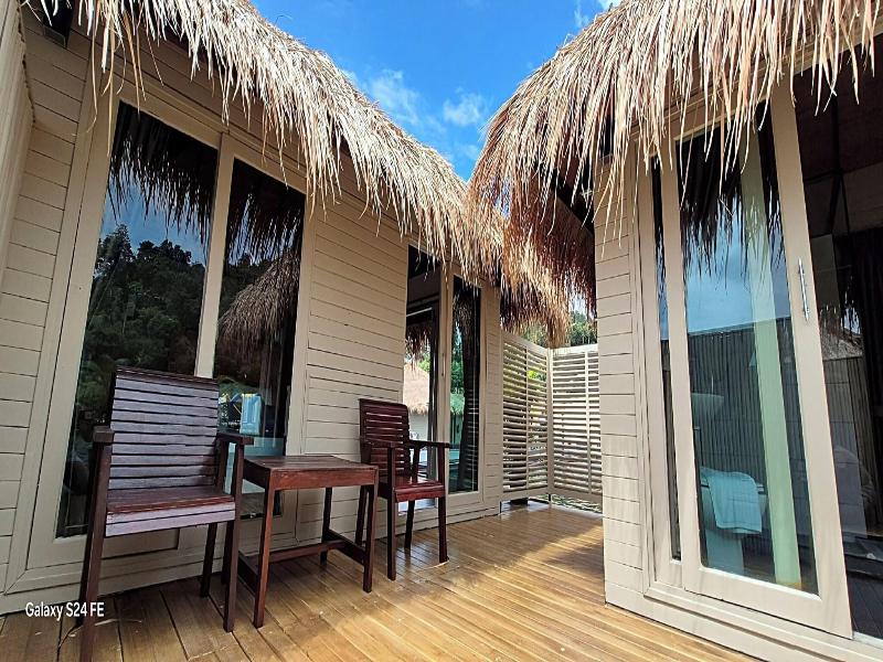 Ruknam Resort image