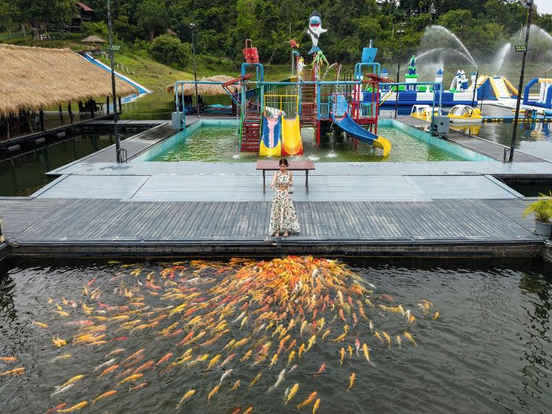 Ruknam Resort image