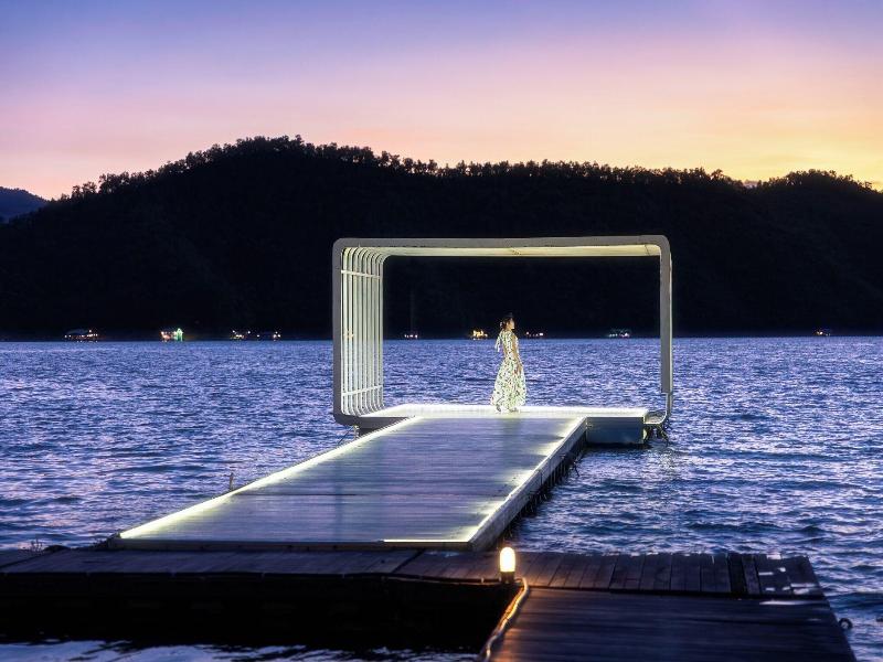Ruknam Resort image