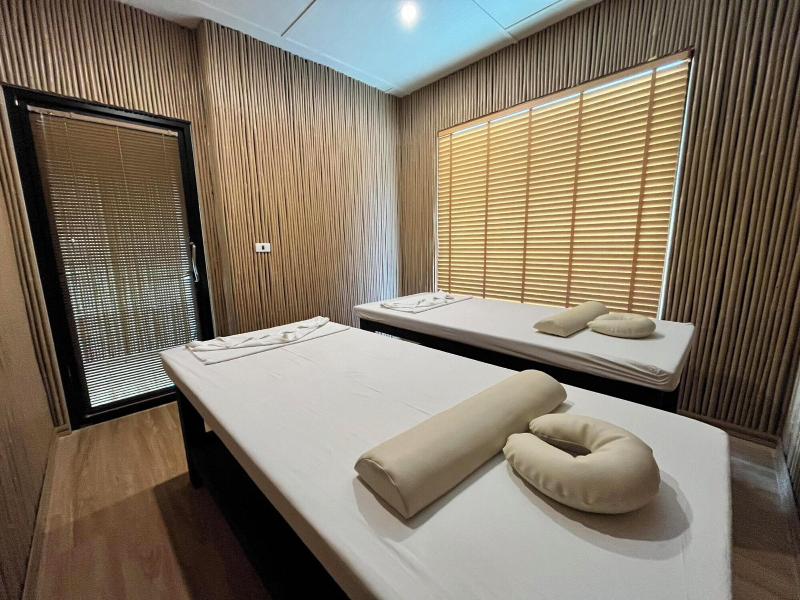 Ruknam Resort image