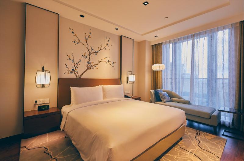 LJZ Supreme Tower Hotel image