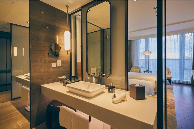 LJZ Supreme Tower Hotel image
