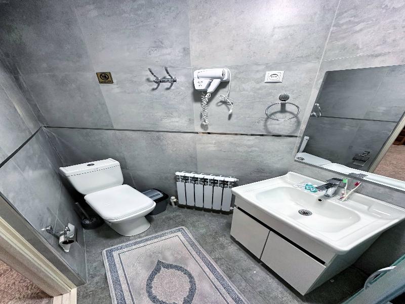 Afsona Hotel image