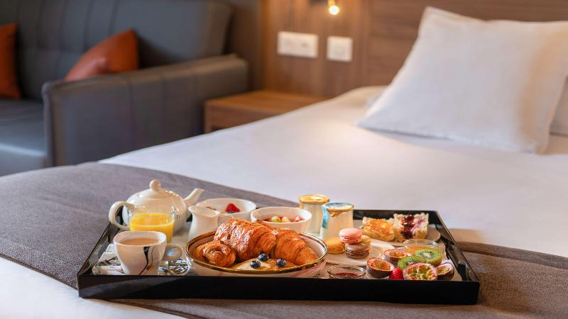 Golden Tulip Dieppe Hôtel & Spa Restaurant image