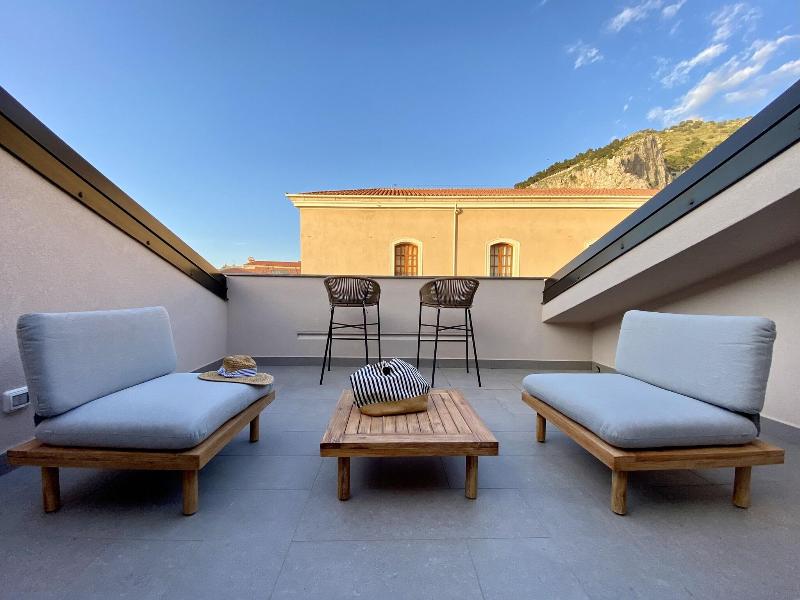 Salemare Rooms & Suites image