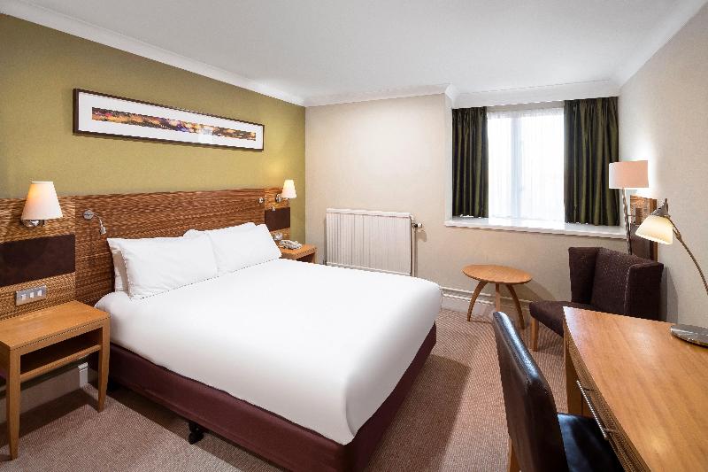 Crowne Plaza Chester image