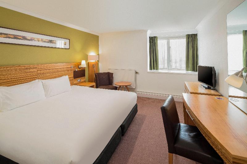 Crowne Plaza Chester image