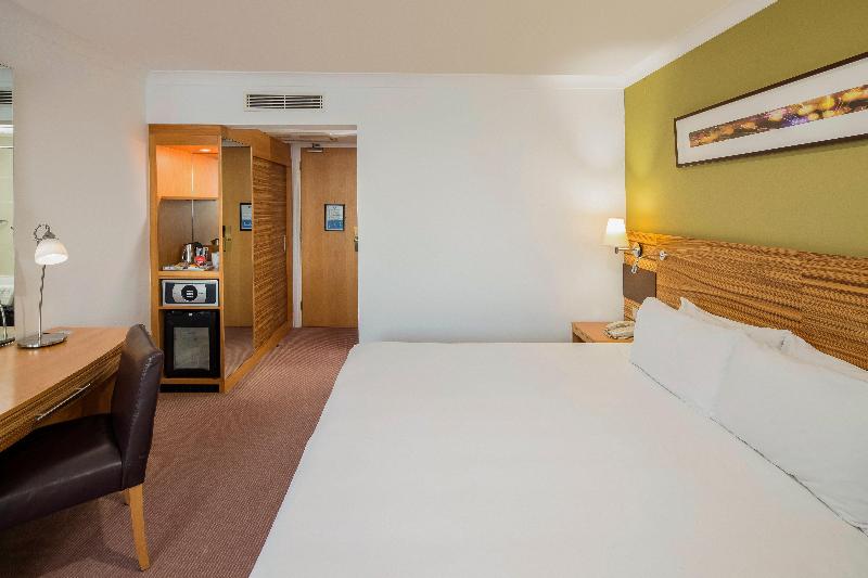 Crowne Plaza Chester image