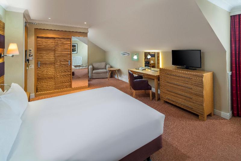 Crowne Plaza Chester image