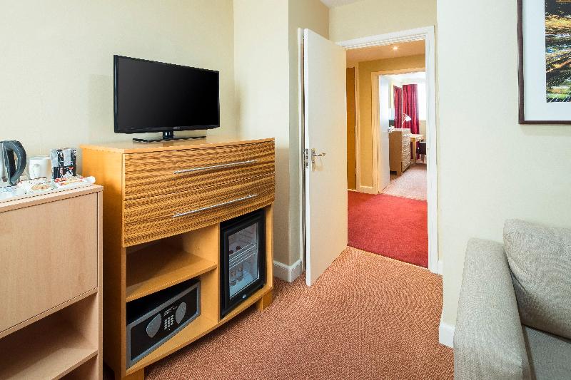 Crowne Plaza Chester image