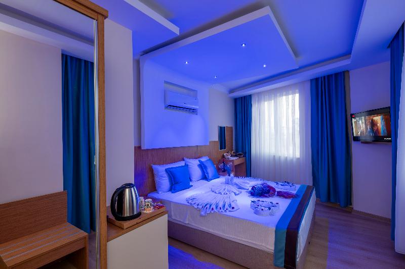Diamond Luxury Hotel image