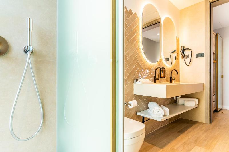 Hotel Malaga Vibes image