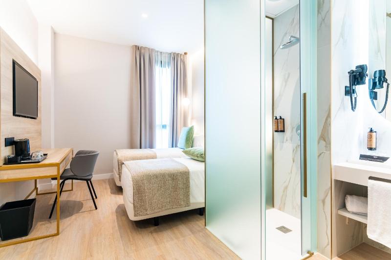 Hotel Malaga Vibes image