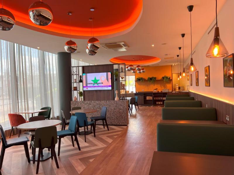 Holiday Inn Norwich City — general view