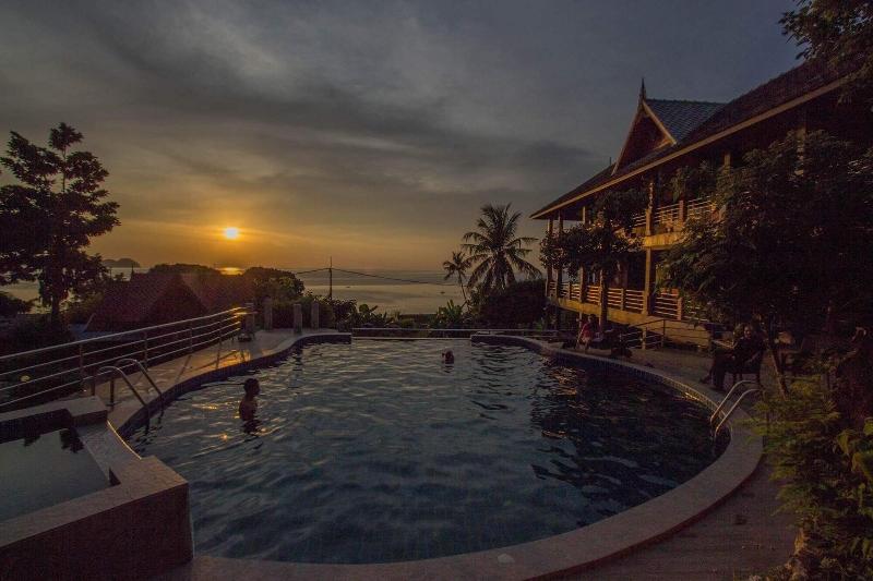 Sea Rock Hotel image