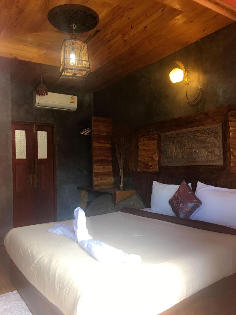 Sea Rock Hotel image