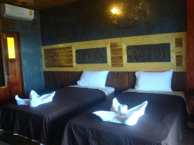 Sea Rock Hotel image