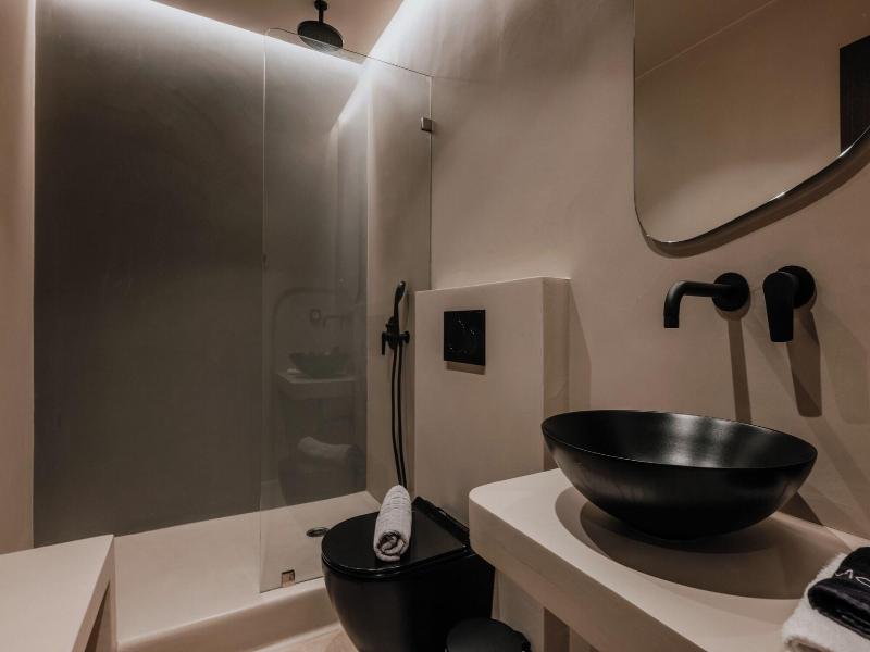 Onym Curated Villas image
