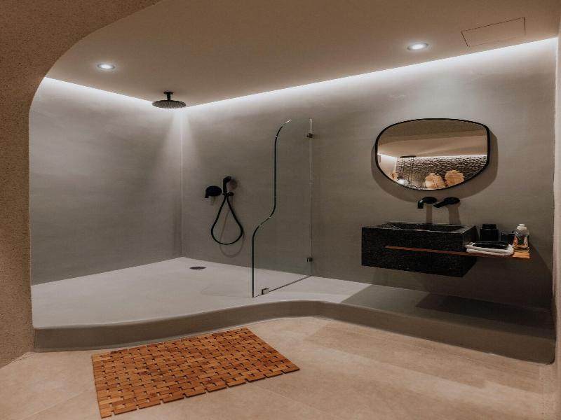 Onym Curated Villas image