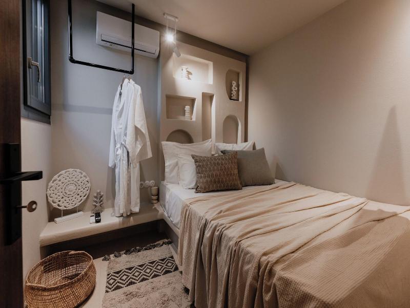 Onym Curated Villas image
