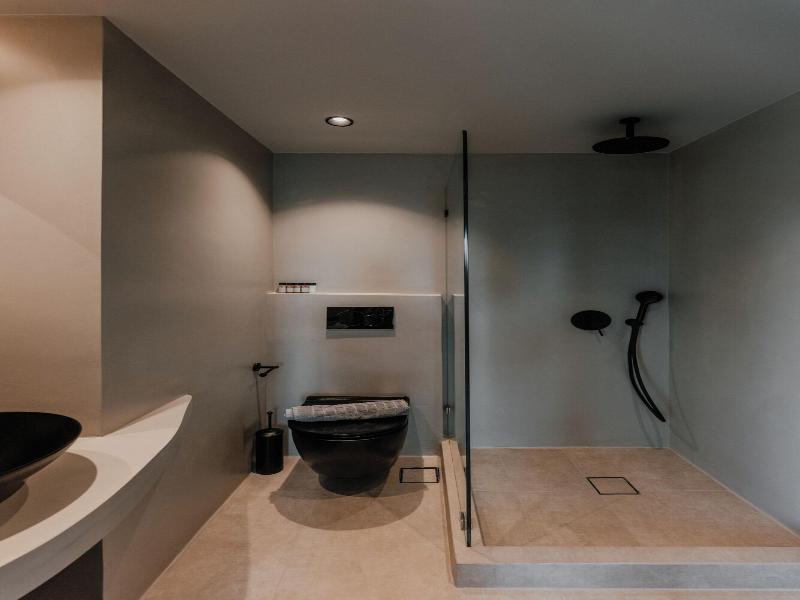 Onym Curated Villas image