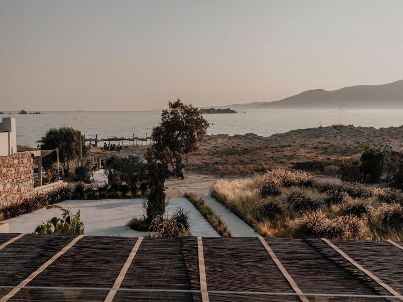 Onym Curated Villas image