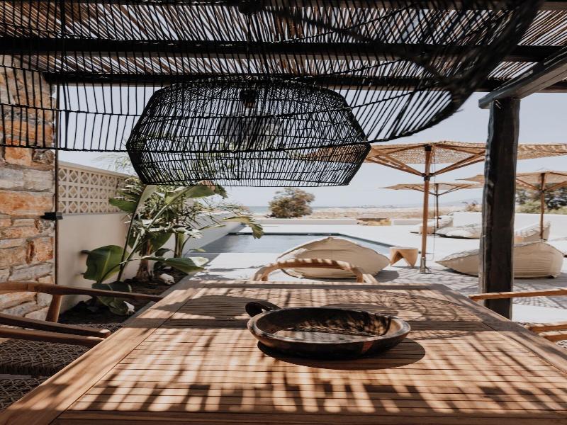 Onym Curated Villas image