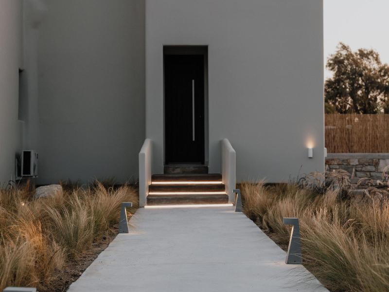 Onym Curated Villas image