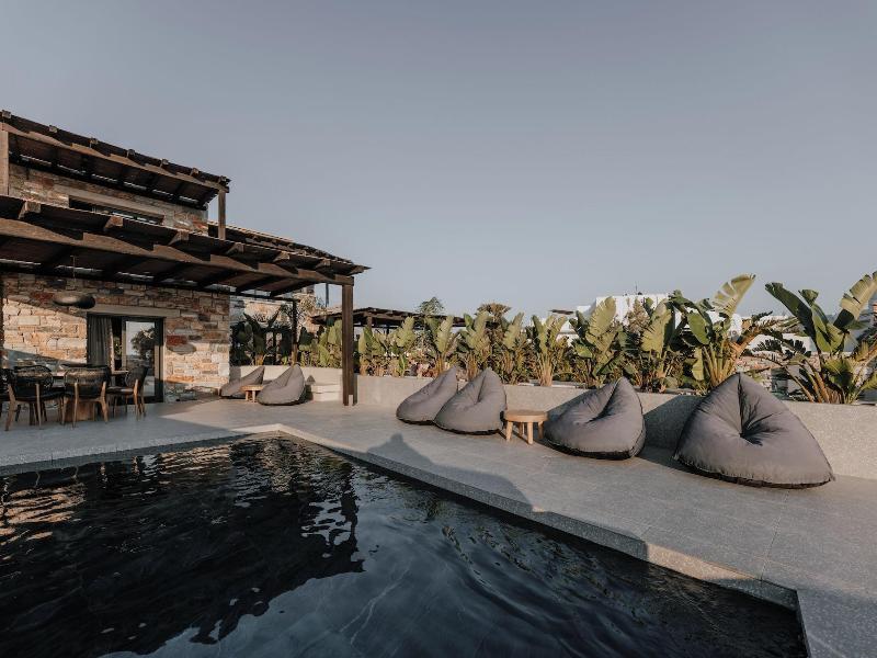 Onym Curated Villas image