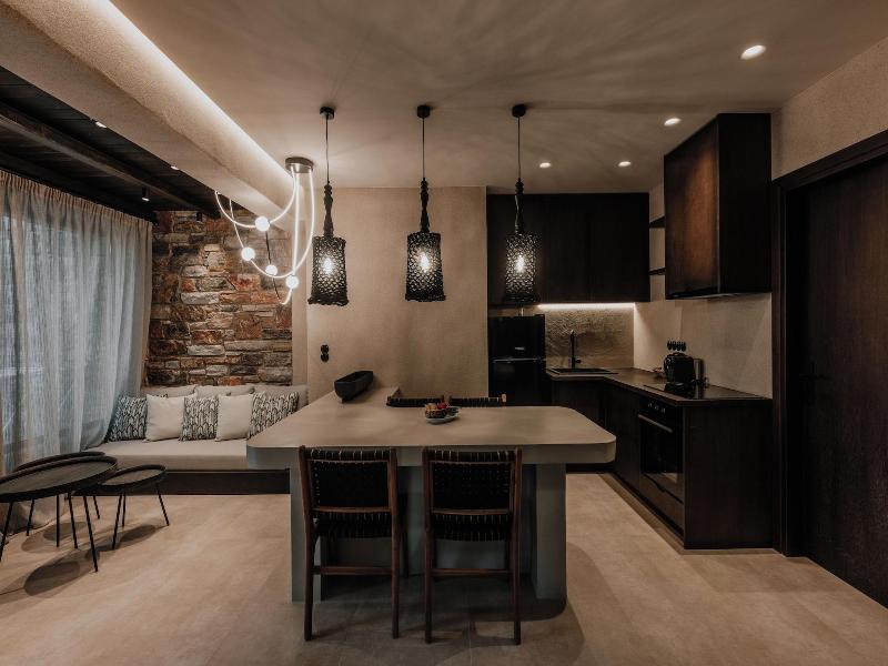 Onym Curated Villas image