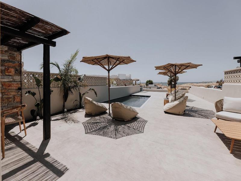 Onym Curated Villas image