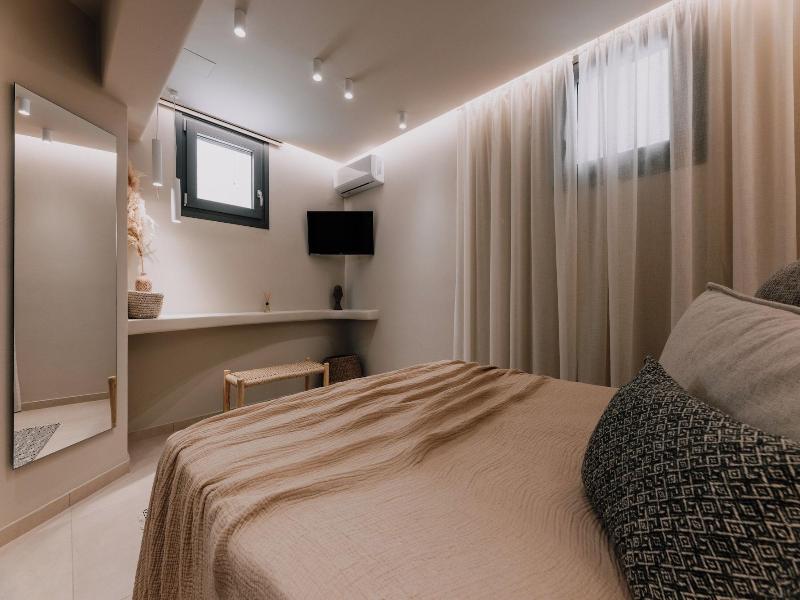 Onym Curated Villas image