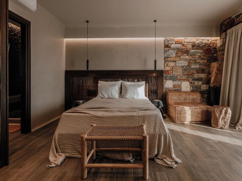 Onym Curated Villas image