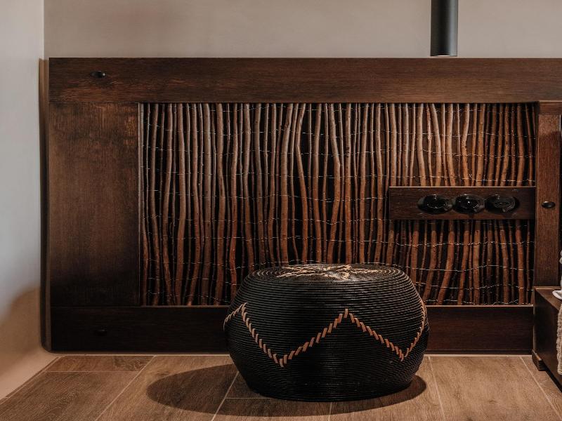 Onym Curated Villas image