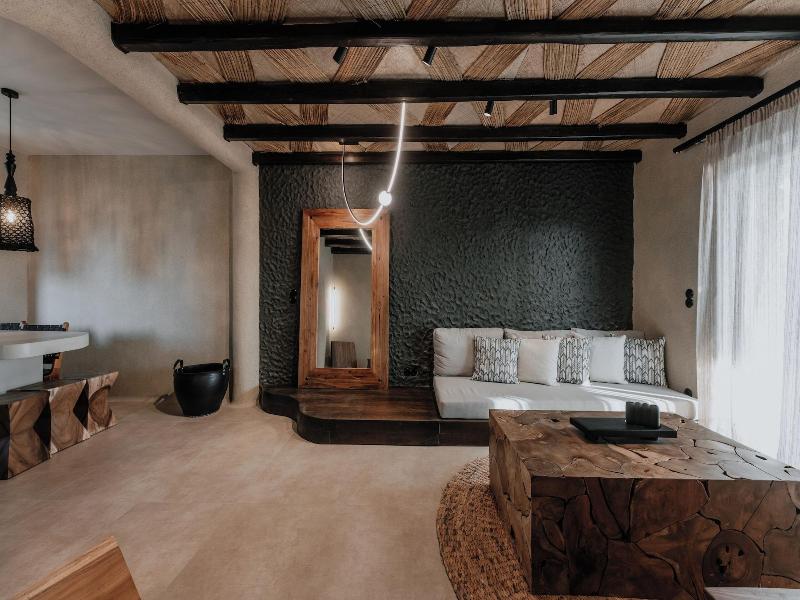 Onym Curated Villas image