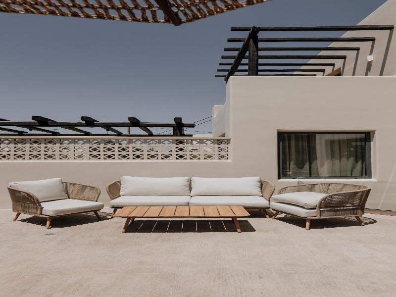 Onym Curated Villas image