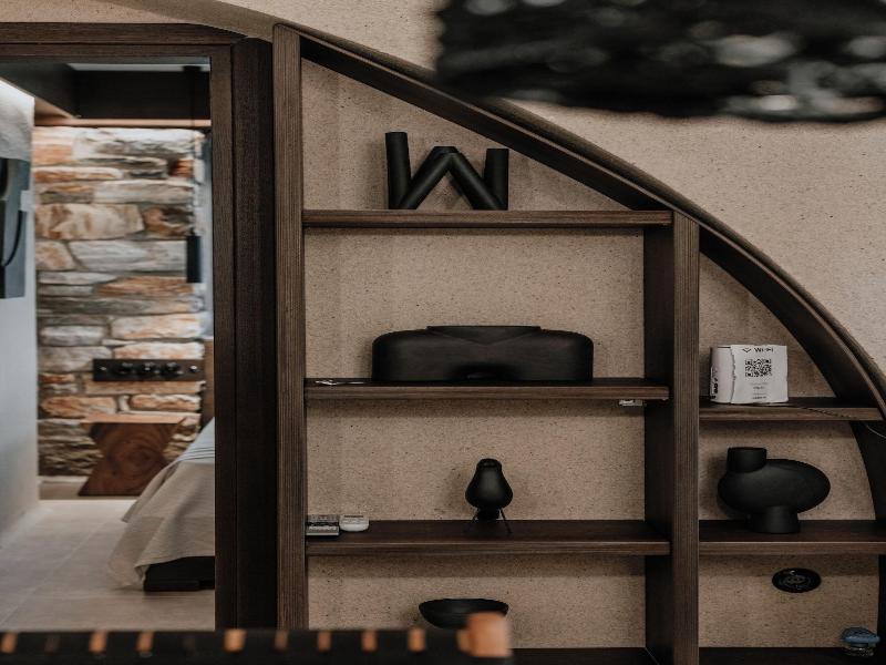 Onym Curated Villas image