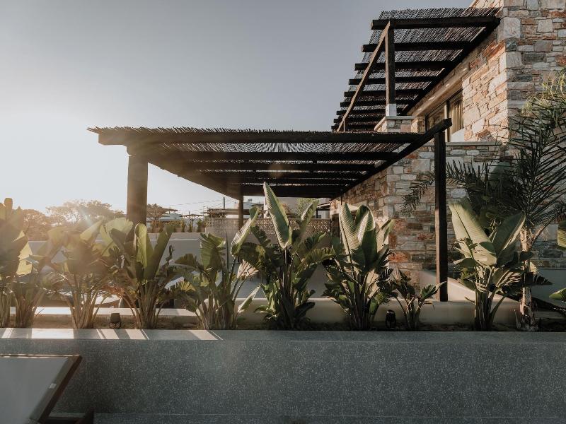 Onym Curated Villas image