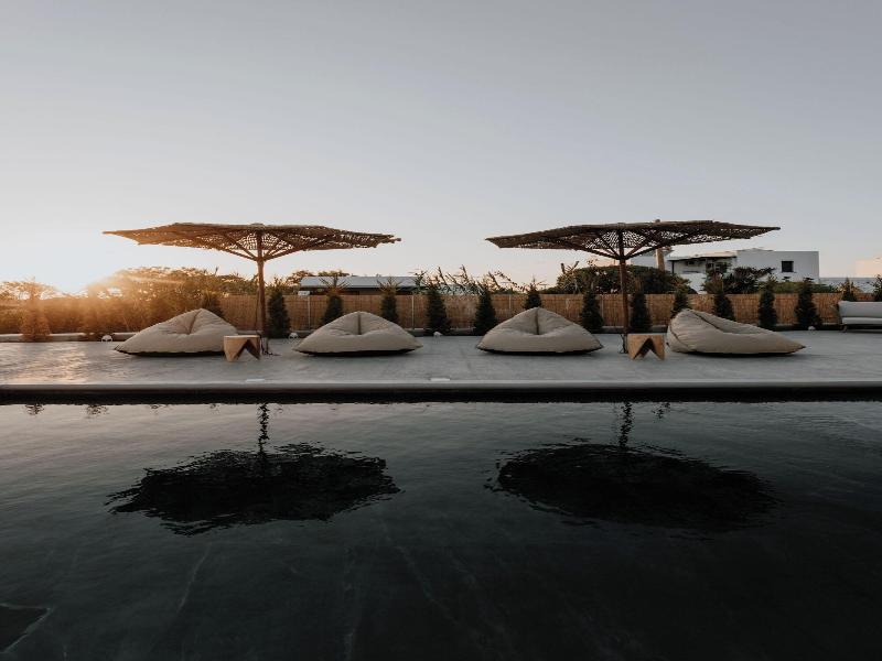 Onym Curated Villas image