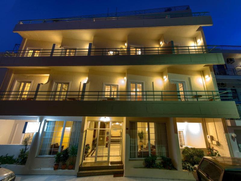 Creta Hotel